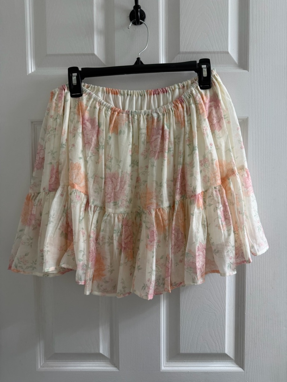 H&M Floral Tiered Mini Skirt - Cream with Pink & Peach Flowers